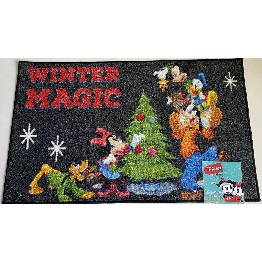 Disney Christmas Mickey Minnie Pluto Goofy Donald Winter Magic Accent Rug 20x32”